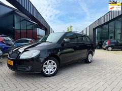 Skoda Fabia Combi - 1.4-16V Ambition Airco Cruise Nwe APK NL Auto NAP