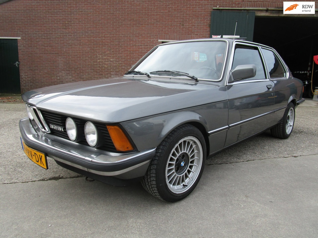 BMW 3-serie - 323i schuifkantel dak stuurbekrachtiging lm 1978 - AutoWereld.nl