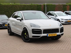 Porsche Cayenne Coupé - 3.0 E-Hybrid / Panoramadak / 360Camera / Sportdesign+Chrono / Luchtvering / 22'' / Sportui