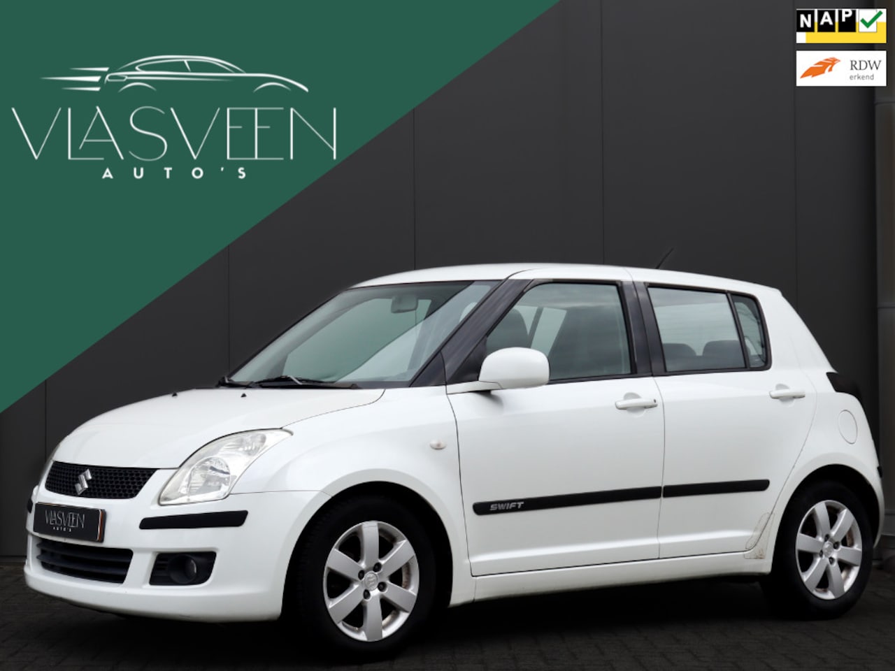 Suzuki Swift - 1.3 Leer! Airco! > APK tot 21 maart 2027 - AutoWereld.nl