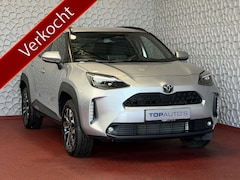 Toyota Yaris Cross - 1.5 HYBRID DYNAMIC STOEL/STUUR VERW. 17''LMV KEYLESS CAMERA LED ZWARTE HEMEL ✅ Top Auto's