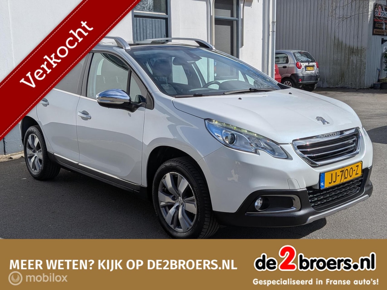 Peugeot 2008 - 1.2 PureTech Allure/ Automaat/ Panodak/Trekhaak - AutoWereld.nl