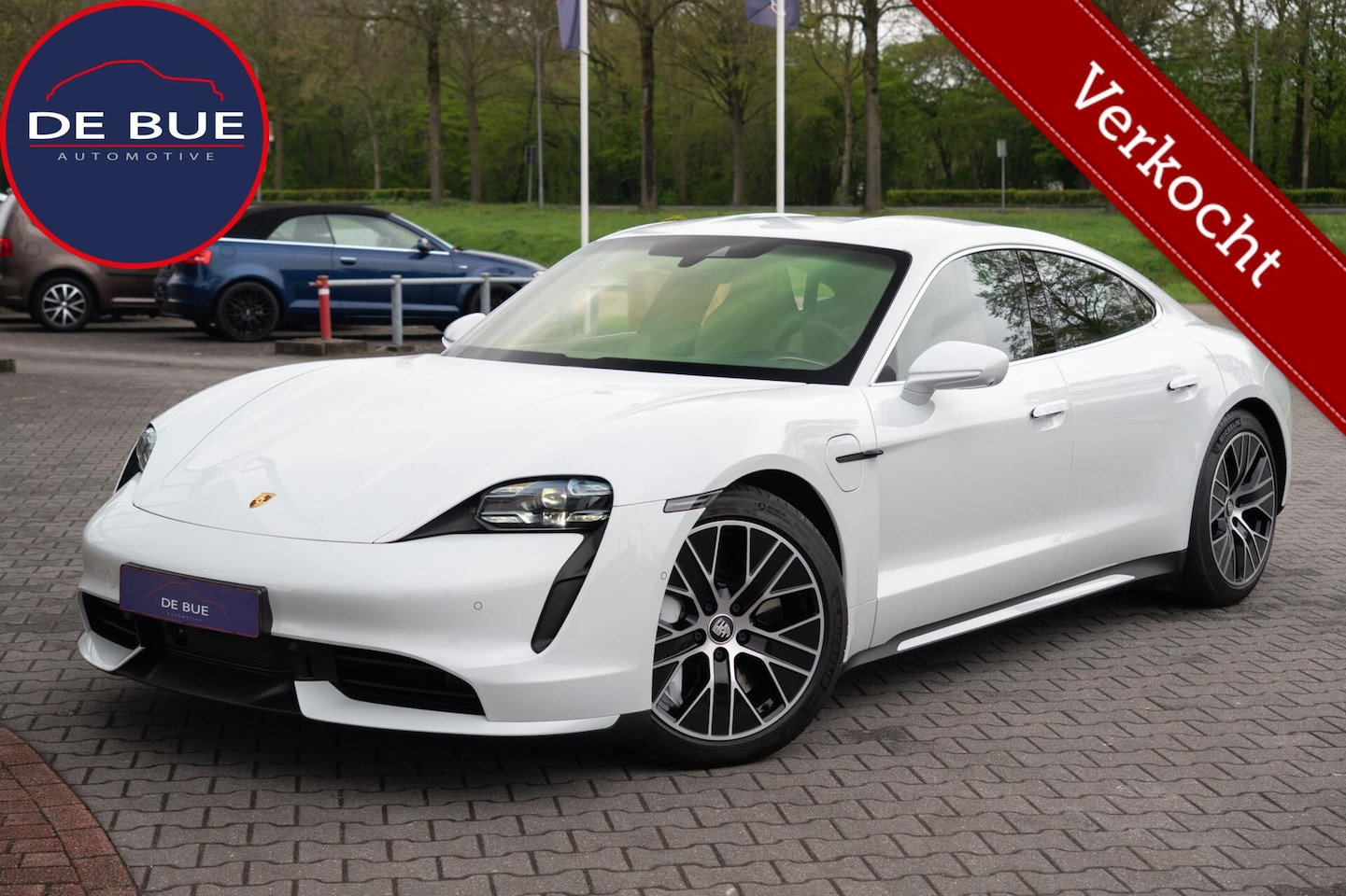 Porsche Taycan - Turbo 93 kWh|1 Eig.|Org. NL|Achterasbesturing|Innodrive|Matrix|Sport Chrono|Bijrijdersdisp - AutoWereld.nl