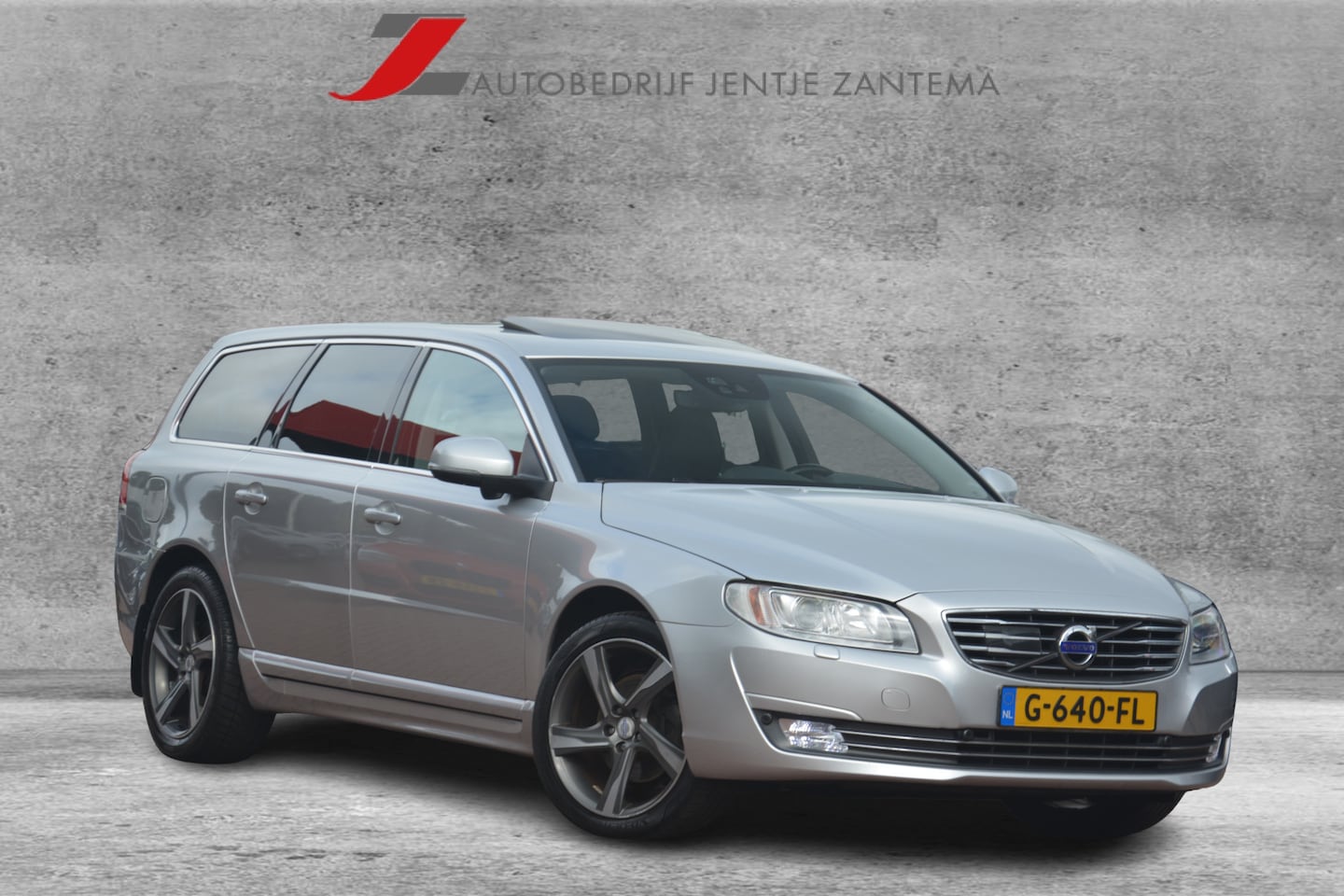 Volvo V70 - 2.0 D4 Summum | Navigatie | Memory-seats | Xenon | BLIS | Leer | Stoelverwarming | - AutoWereld.nl