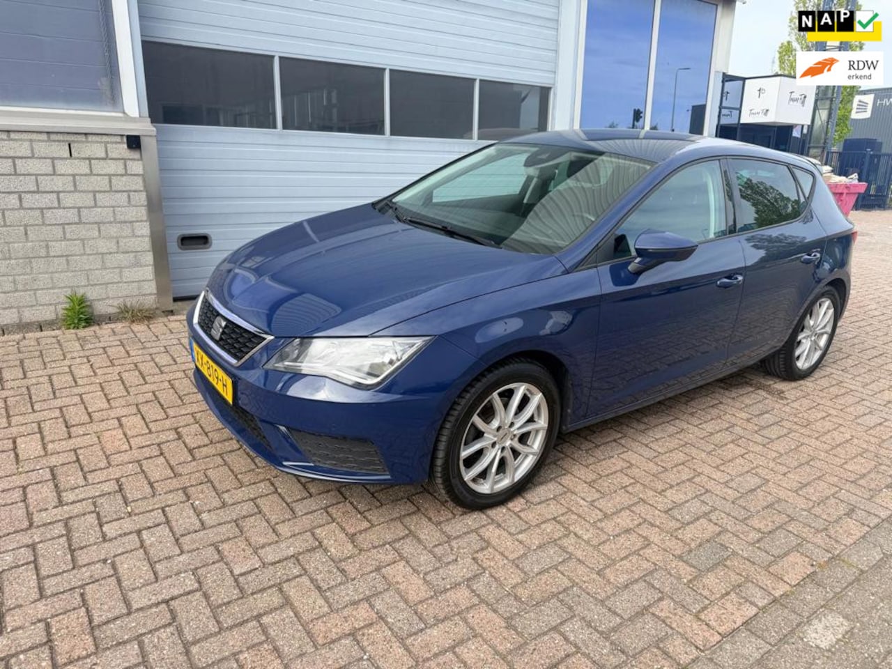 SEAT Leon - 1.5 TGI Style Business Intense 1.5 TGI Style Business Intense - AutoWereld.nl