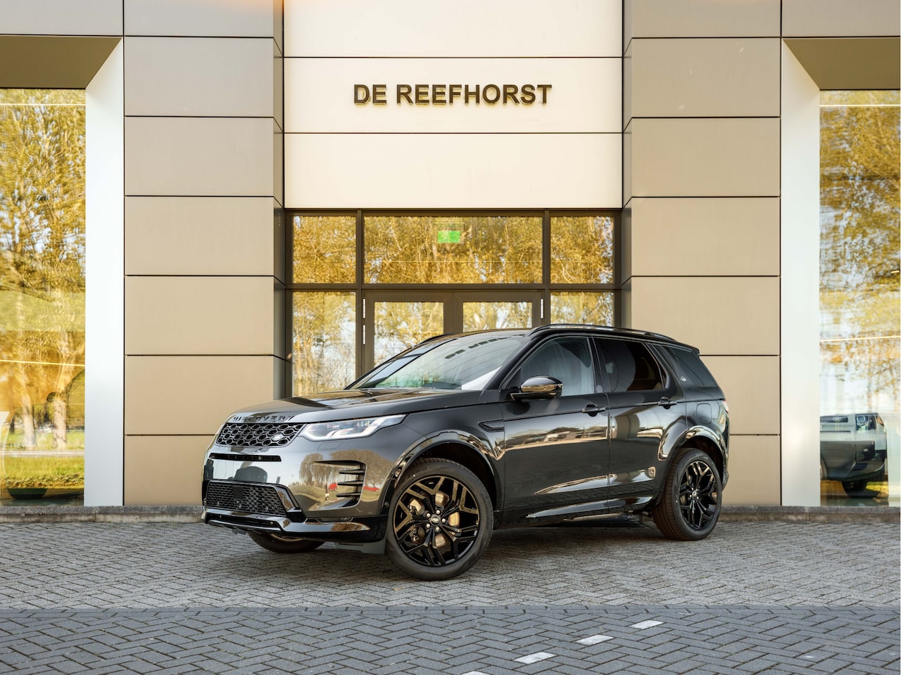 Land Rover Discovery Sport - P270e PHEV Business Landmark Edition | Matrix-LED | Technology Pack | Cold Climate Pack | - AutoWereld.nl