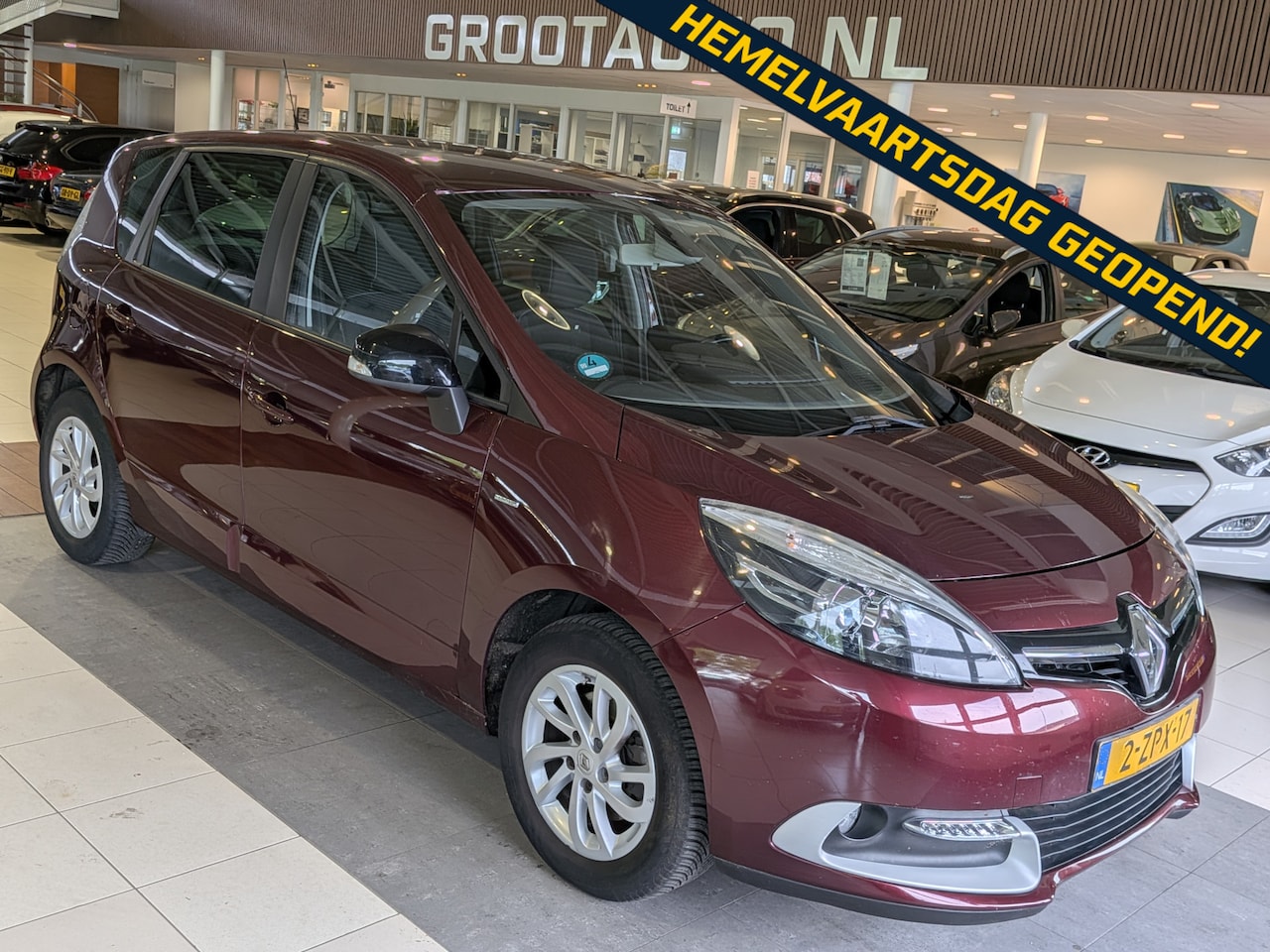 Renault Scénic - 1.2 TCe Limited Airco, Cruise Control, Trekhaak, Stuurbekrachtiging - AutoWereld.nl