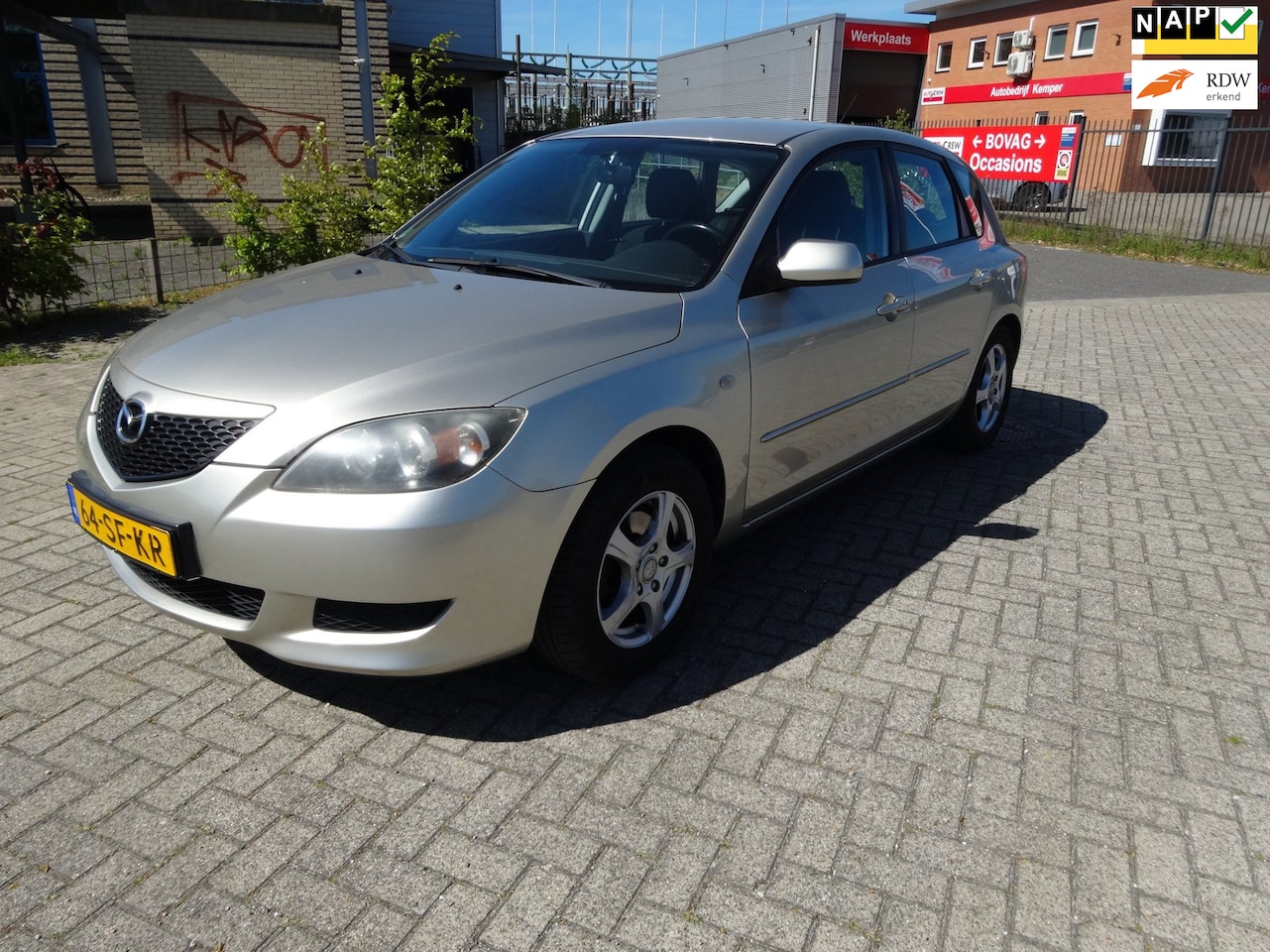Mazda 3 Sport - 1.6 Touring Airco Trekhaak - AutoWereld.nl