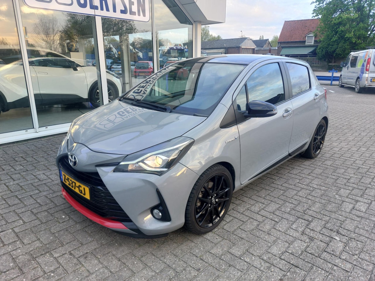 Toyota Yaris - 1.5 Hybrid GR Sport 1.5 Hybrid GR-Sport - AutoWereld.nl