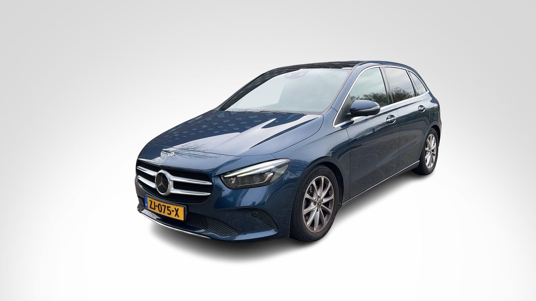 Mercedes-Benz B-klasse - B 200 Automaat Luxury Line | Premium Plus Pakket | Panoramadak | Burmester Audio | Memory - AutoWereld.nl