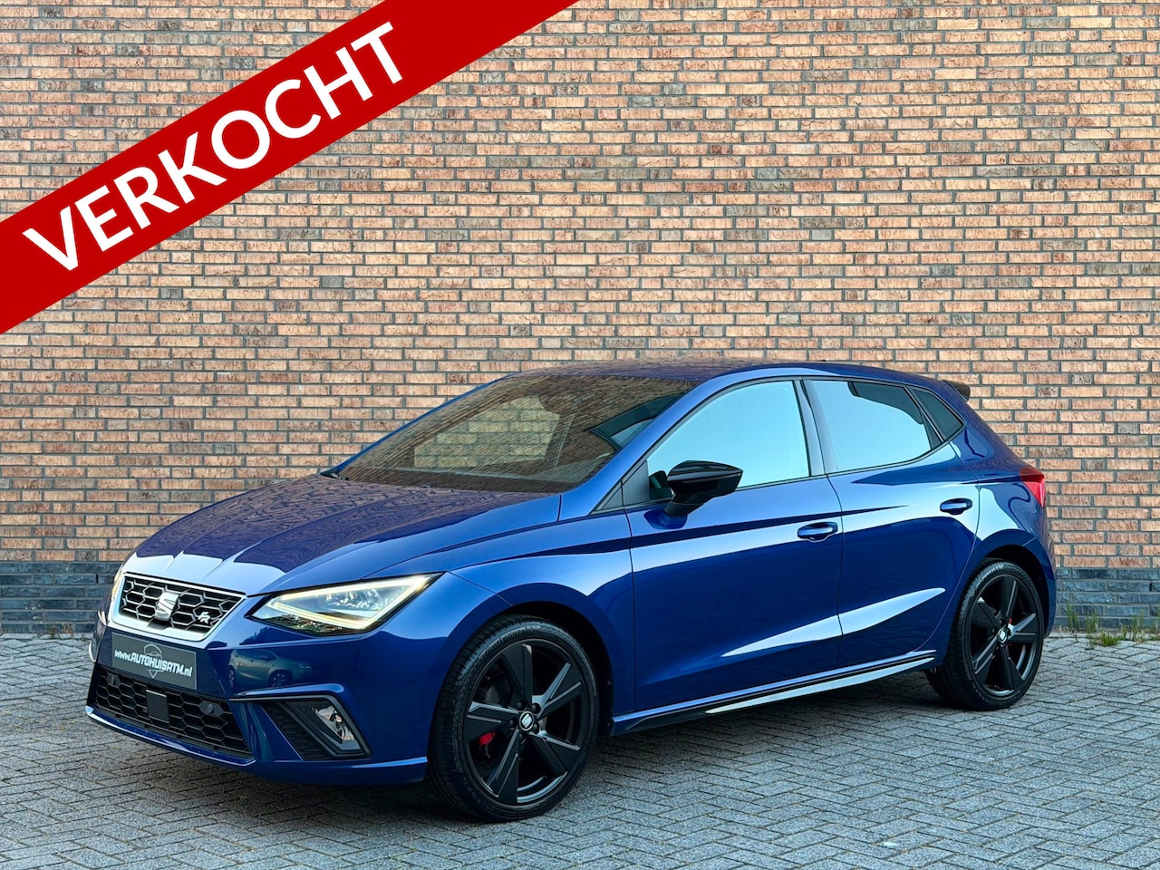SEAT Ibiza - 1.0 TSI FR Black Edition Virtual Beats Cam Led Stoelvw Climatr - AutoWereld.nl