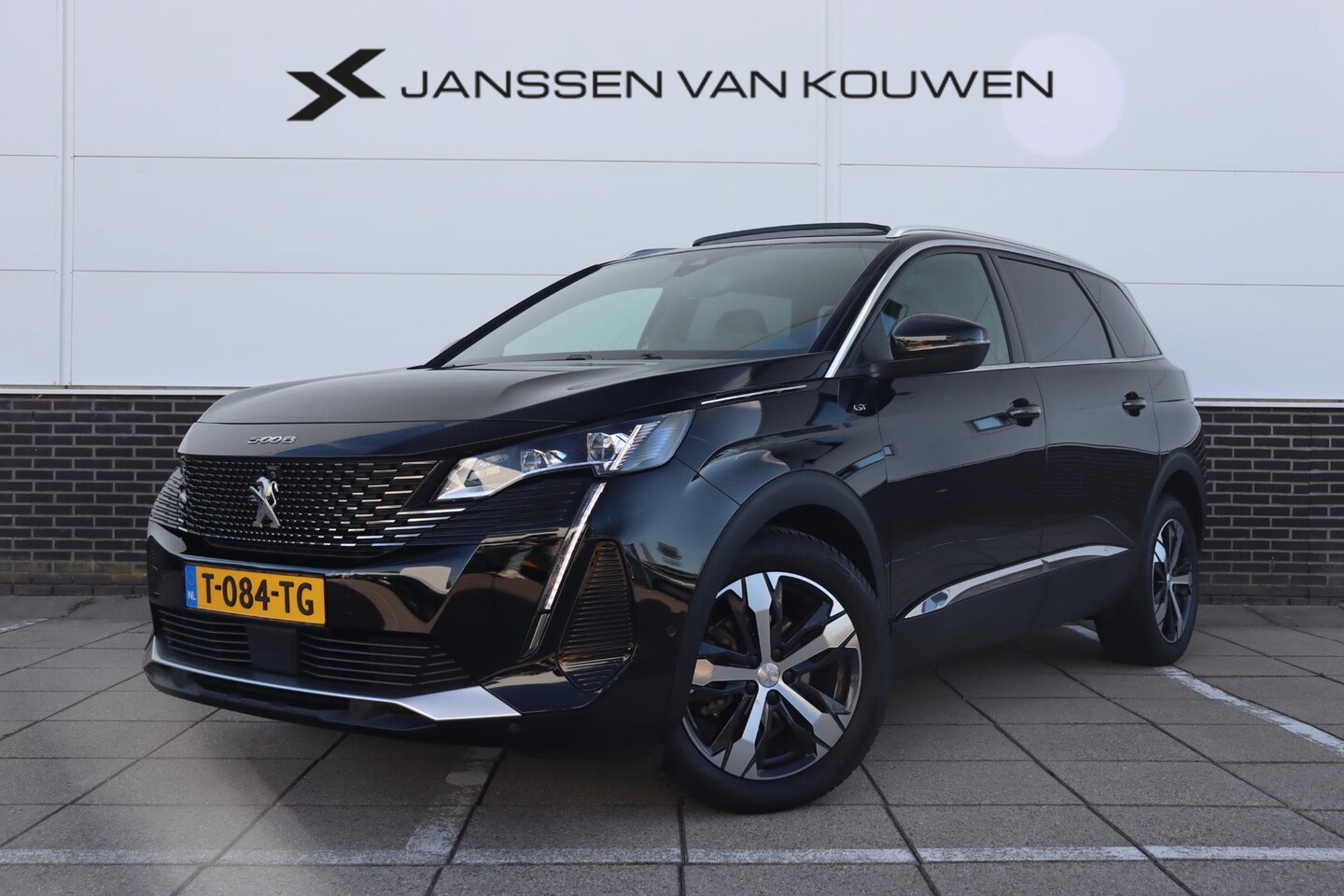 Peugeot 5008 - 1.2 PureTech GT Pano 360-Camera Stoelverwarming Adaptieve Cruise Carplay - AutoWereld.nl