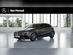 Mercedes-Benz A-klasse - 250 e 140 Year Edition / Panoramadak / Sfeerverlichting / 19-inch / Night-Pakket / Prijs i