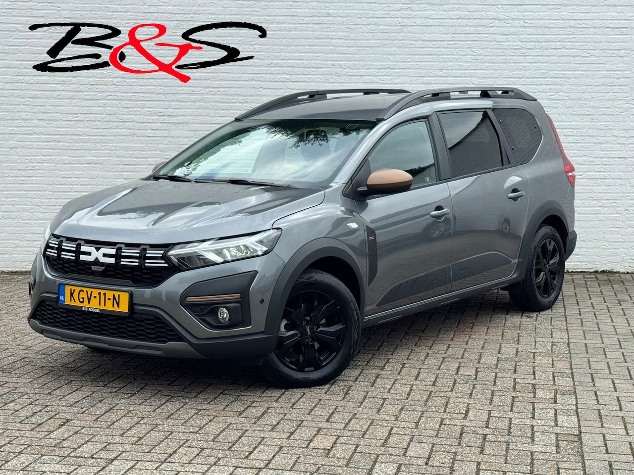 Dacia Jogger - 1.6 Hybrid 140 Extreme 7p. Cruise Camera Naci Carplay Stoelverwarming Lane assist Clima Ke - AutoWereld.nl