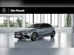 Mercedes-Benz A-klasse - 250 e 140 Year Edition / Panoramadak / Sfeerverlichting / 19inch / Night-Pakket / Prijs in