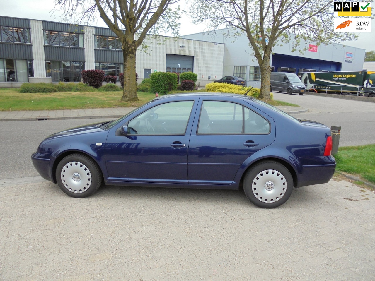 Volkswagen Bora - 2.0 Trendline APK 06 -05 -2027 - AutoWereld.nl