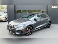Audi A3 Sportback - 45 TFSI e S edition Competition Matrix|18"|Camera|Pano