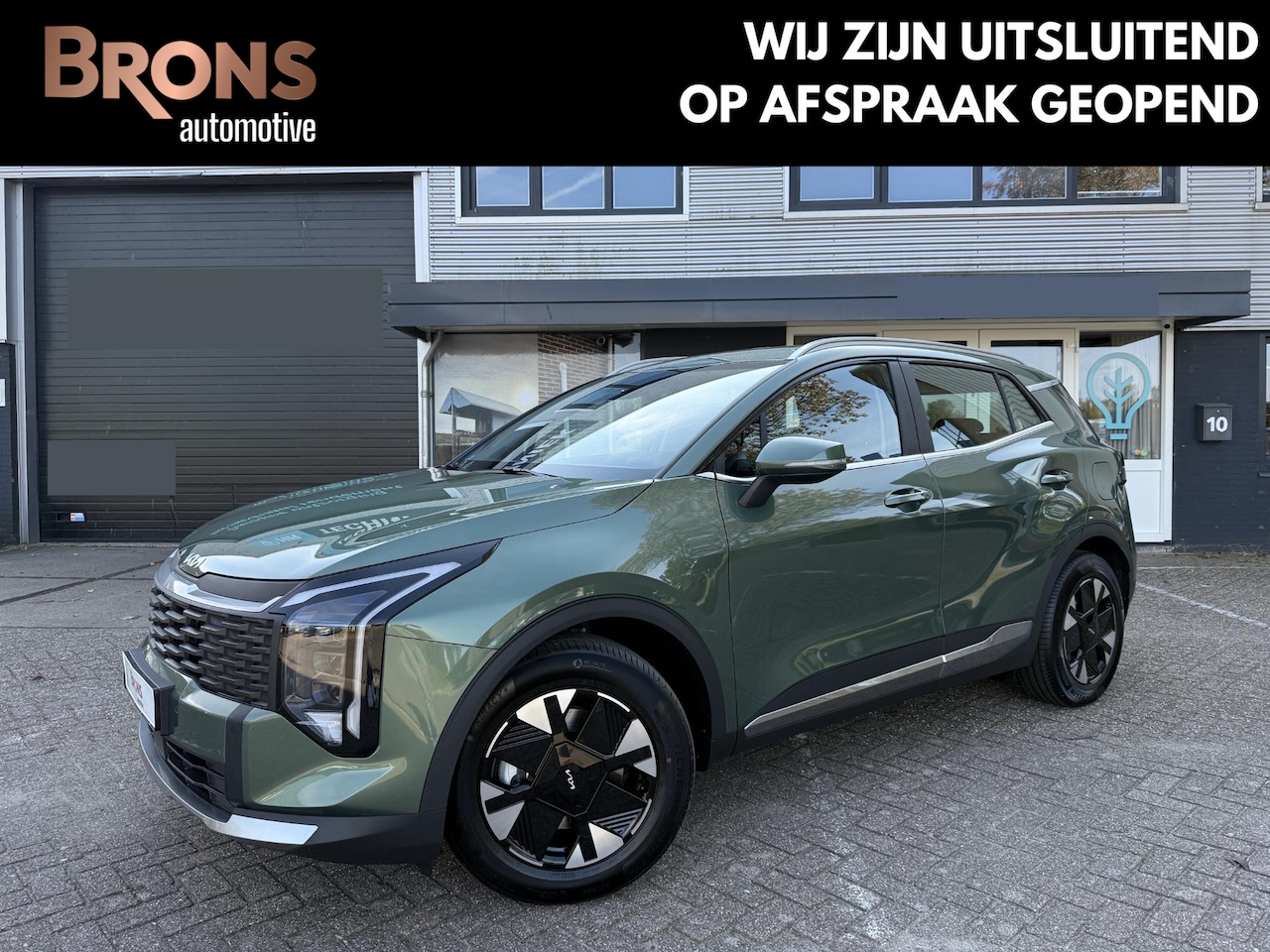 Kia Sportage - 1.6 T-GDi MHEV Dark Edition Keyless l Stoel l stuur verw. Nieuwe auto - AutoWereld.nl