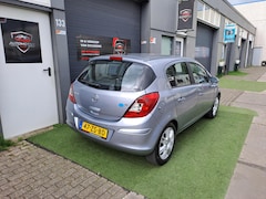 Opel Corsa - 1.4-16V Sport 5DRS Airco Cruise NAP Nette Auto