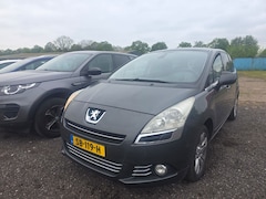 Peugeot 5008 - 1.6 THP Blue Lease Executive 7p
