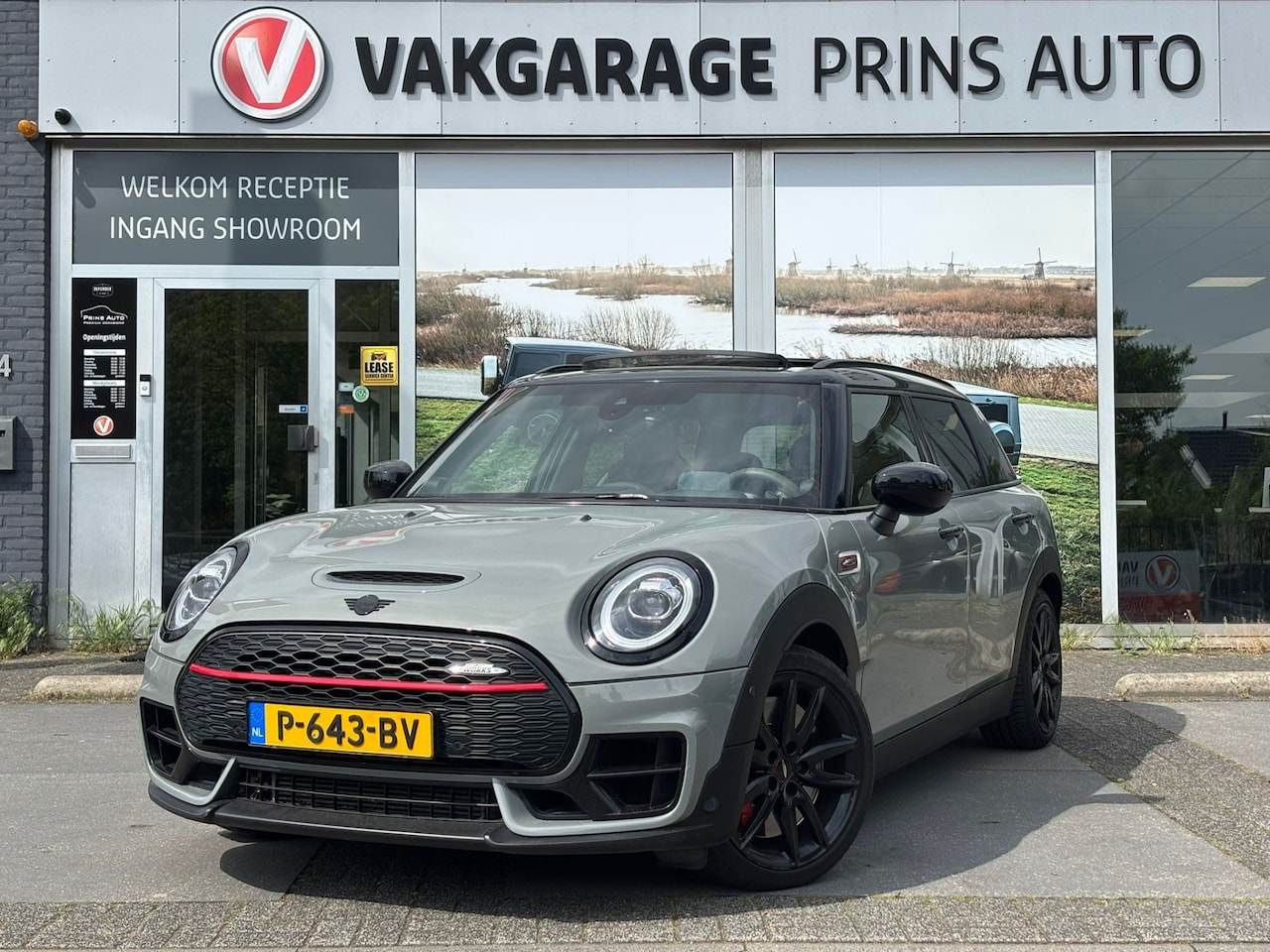 MINI Clubman - Mini 2.0 JCW ALL4 JCW|PANO|HUD|CRUISE|STOELVERW.| - AutoWereld.nl