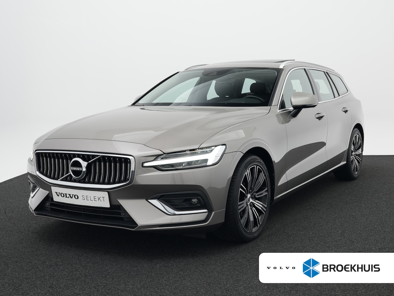Volvo V60 - B3 Inscription | Panoramadak | Harman/Kardon | Adaptive Cruise | BLIS | Standkachel | Lede - AutoWereld.nl