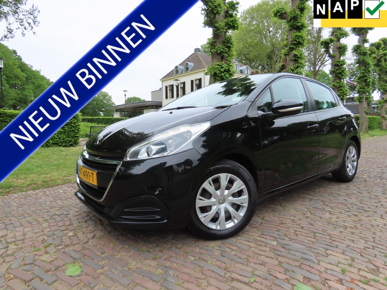 Peugeot 208 - 1.2 PureTech Active Airco Cruisecontrol Carplay Xenon 5 Drs ***Dealer Onderhouden *** - AutoWereld.nl