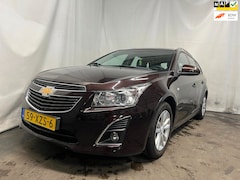 Chevrolet Cruze Station Wagon - 1.4T LTZ SCHADEAUTO