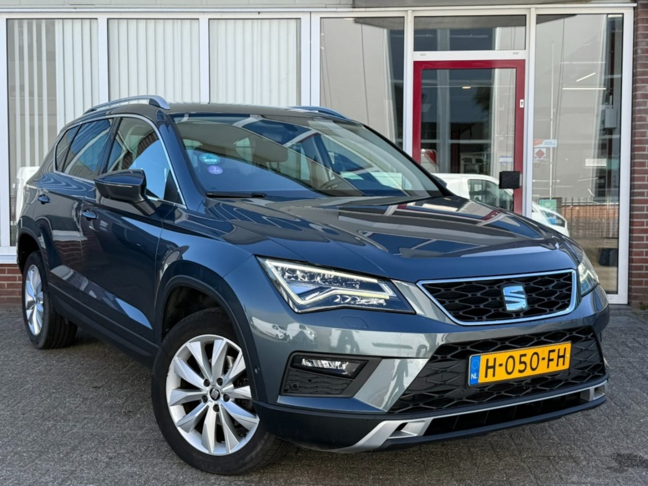 SEAT Ateca - 1.5 TSI Style Business Intense 150 PK Automaat I Camera I LED I Stoelverwarming I Trekhaak - AutoWereld.nl