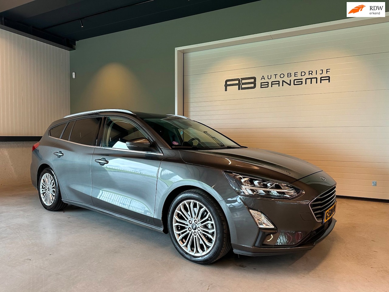 Ford Focus Wagon - 1.5 EcoBoost AUTOMAAT ST-LINE BUSINESS-uitv|NAVIGATIE|STOELVERW|CLIMA AIRCO|LM-VELG|ADAPTI - AutoWereld.nl