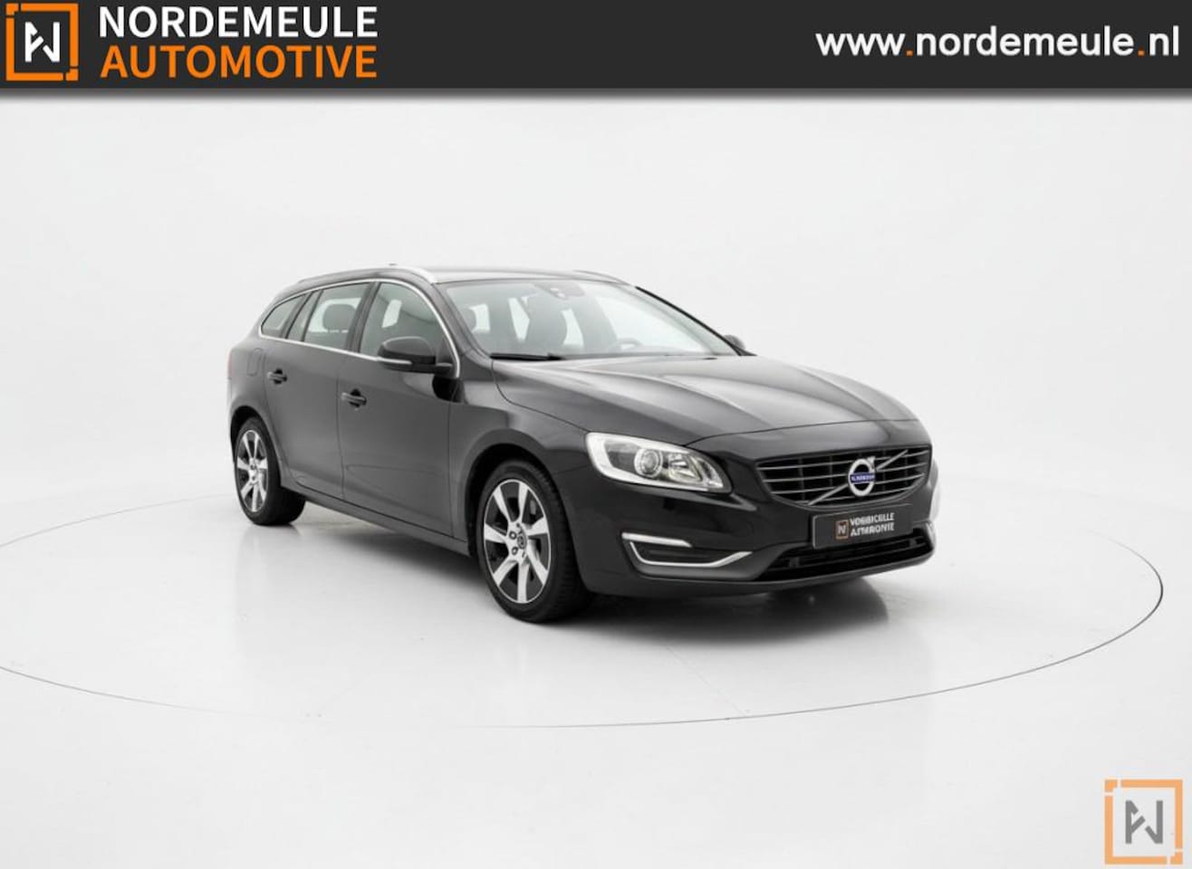 Volvo V60 - 2.0 D4 OCEAN RACE. TREKHAAK, AUT, DEALER ONDERHOUDEN - AutoWereld.nl