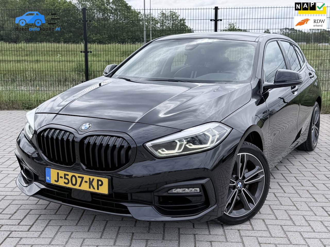 BMW 1-serie - 118i Executive Edition | 1ste eigenaar | PDC | Carplay | - AutoWereld.nl
