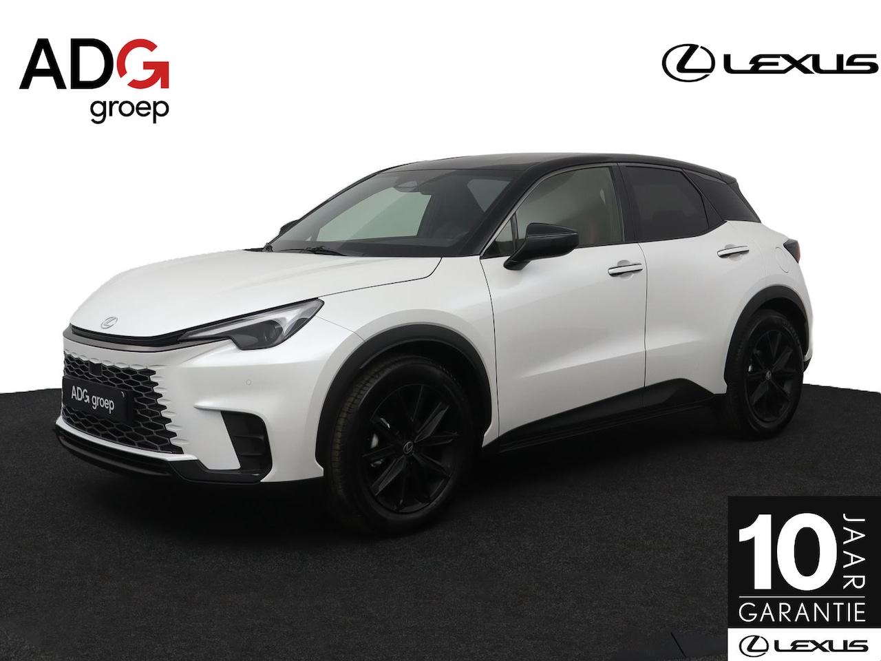 Lexus LBX - 35th Edition | Nieuw! | Uit voorraad leverbaar - AutoWereld.nl