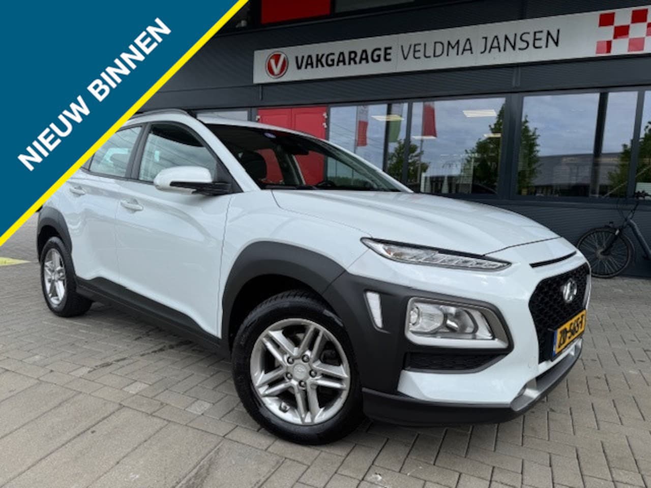 Hyundai Kona - 1.0 T-GDI 120 PK COMFORT + APPLE CARPLAY/ECC/CRUISE/CAMERA - AutoWereld.nl