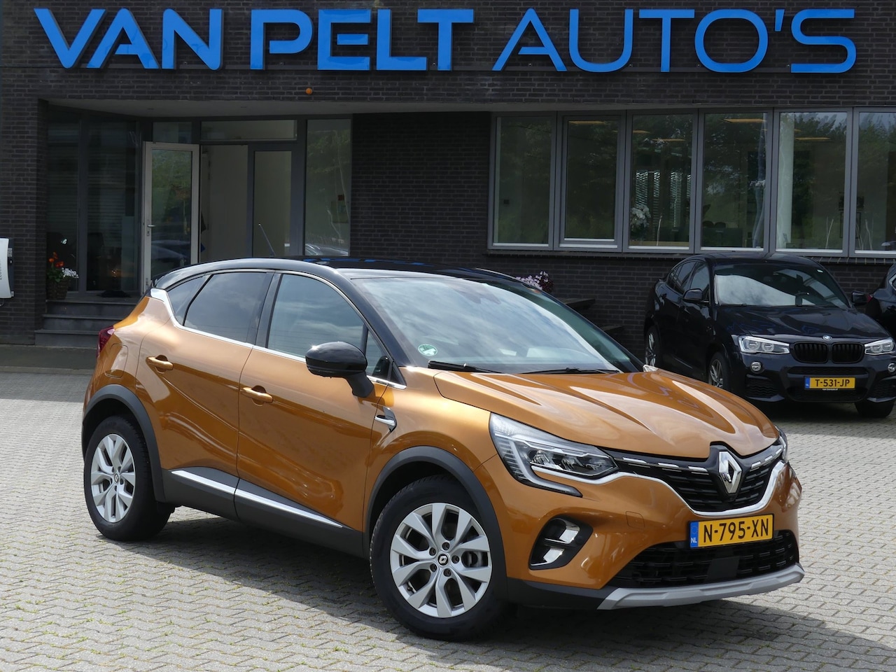 Renault Captur - 1.6 E-Tech Plug-in Hybrid 160 Intens / Carplay - AutoWereld.nl