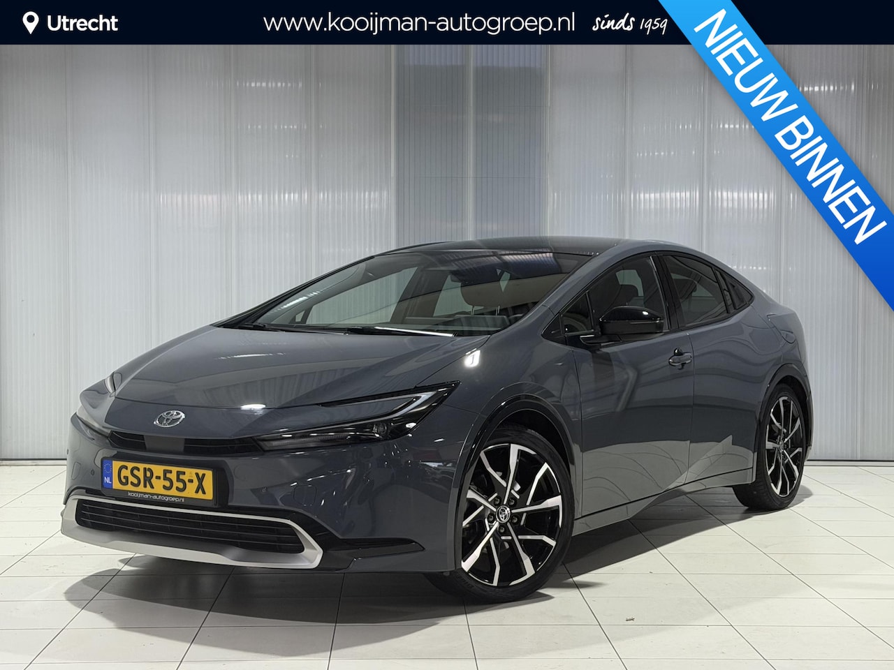 Toyota Prius - 2.0 Plug-in Executive 2.0 Plug-in Executive - AutoWereld.nl