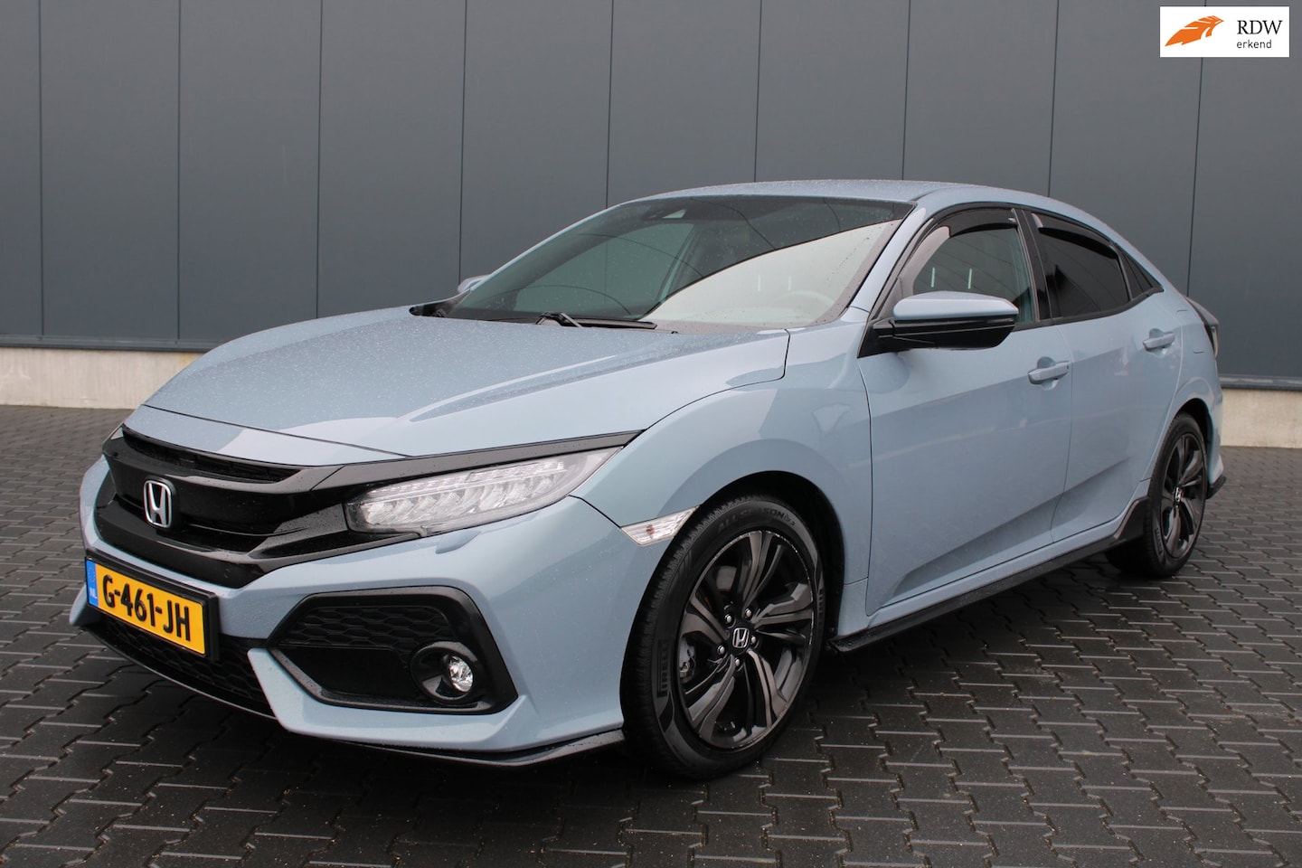 Honda Civic - 1.5 i-VTEC Sport 1.5 i-VTEC Sport 182 PK - AutoWereld.nl