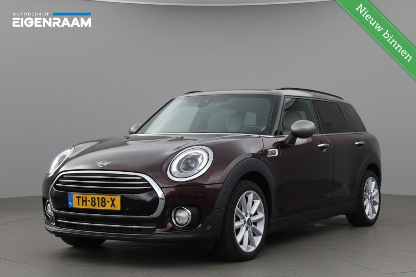 MINI Clubman - 1.5 Cooper Chili | Pano | LED | Leder | H&K | Origineel NL - AutoWereld.nl