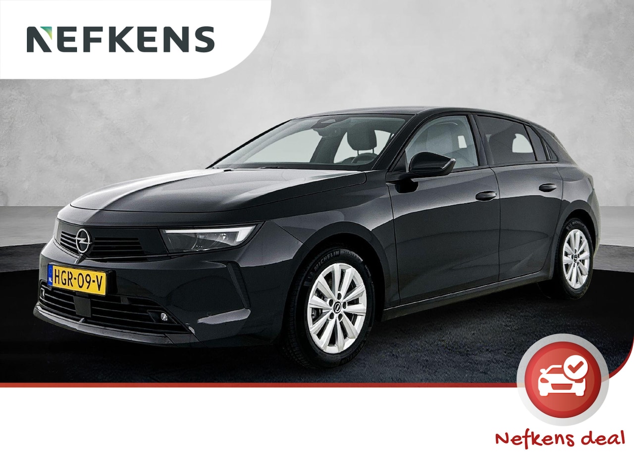 Opel Astra - 1.2 Business Edition 110pk | Navigatie | Climate Control | Adaptieve Cruise Control | 16"L - AutoWereld.nl