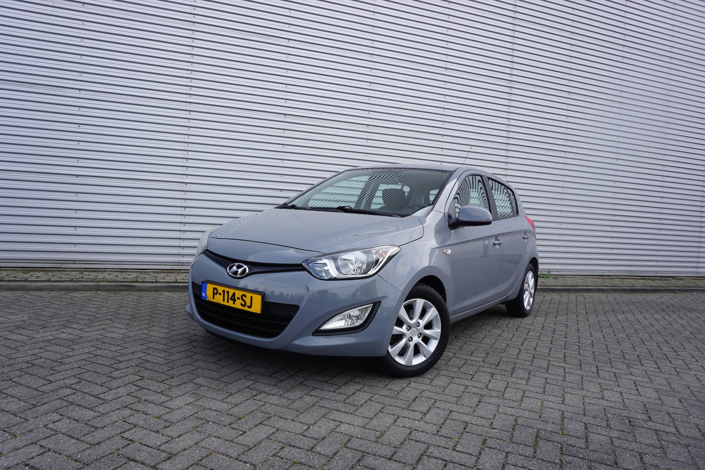 Hyundai i20 - 1.2i i-Drive Airco / Elektr. ramen / Lm velgen / APK t/m 02-2027 - AutoWereld.nl