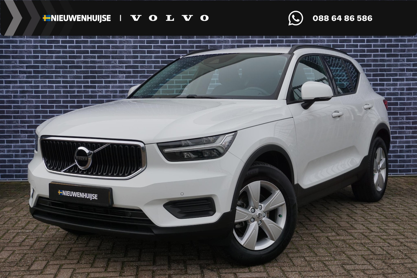 Volvo XC40 - 1.5 T2 Momentum Core | Trekhaak | Navigatie | LED | Parkeercamera | Parkeersensoren V+A | - AutoWereld.nl