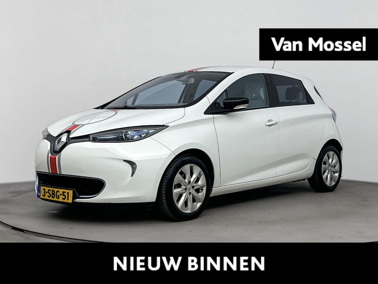 Renault Zoe - Q210 Zen Quickcharge 40 kWh Koopaccu 89PK | Navigatie | Climate Control | Parkeersensoren - AutoWereld.nl