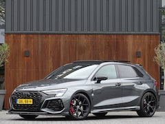 Audi RS3 - Sportback 2.5 TFSI RS3 400PK Quattro / B&O / panoramadak / Matrix