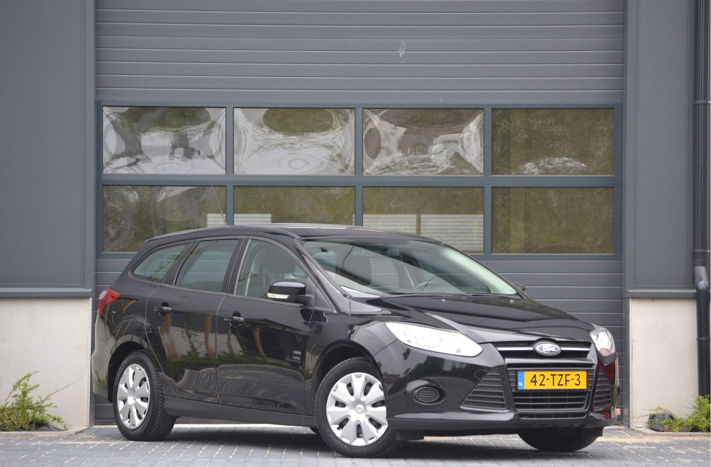 Ford Focus Wagon - 1.6 TI-VCT Trend 1.6 TI-VCT Trend - AutoWereld.nl