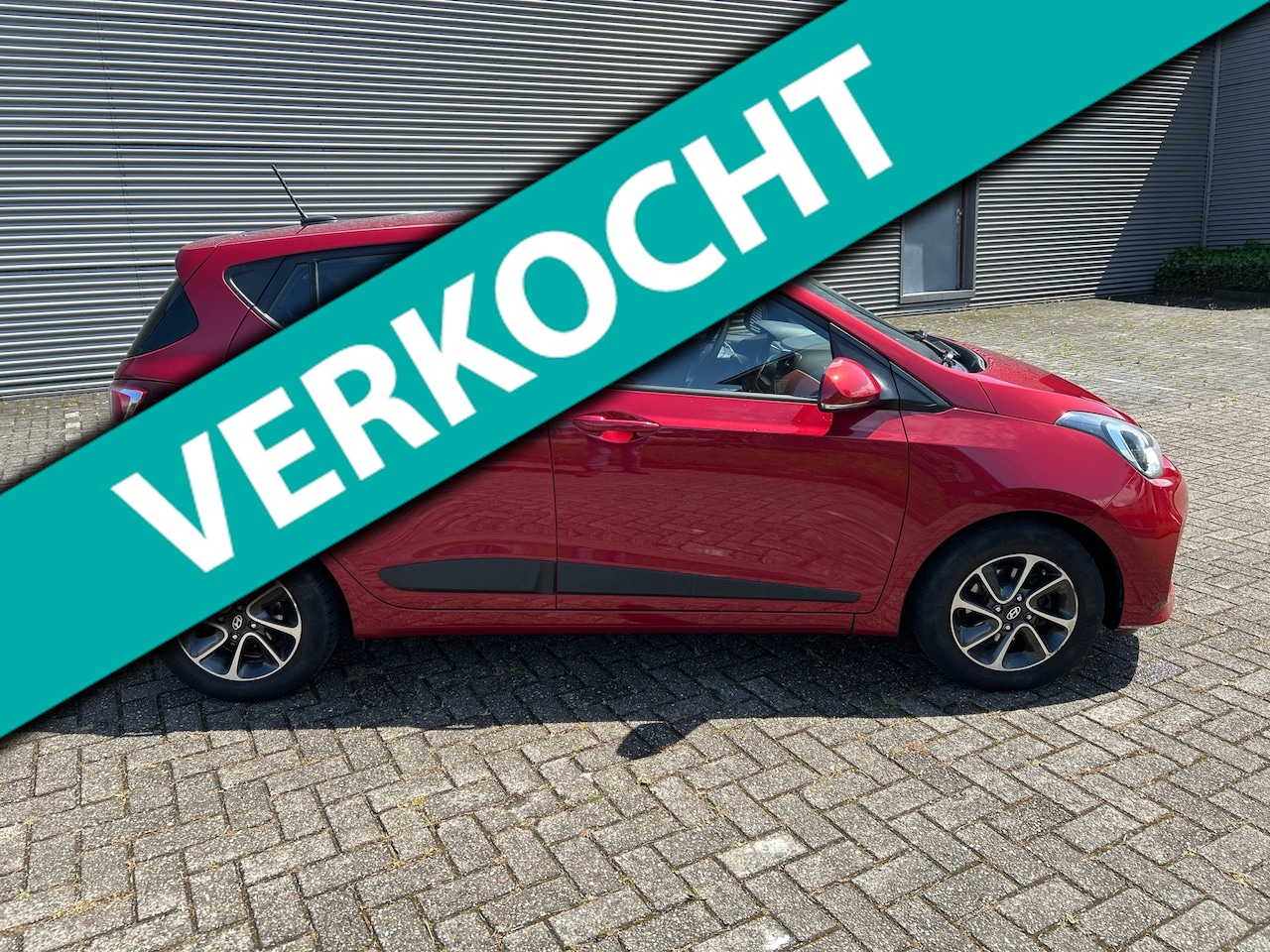Hyundai i10 - 1.2i PDC metalic - AutoWereld.nl