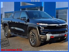 Dodge Ram Pick Up - Chevrolet Silverado EV LT Max Range