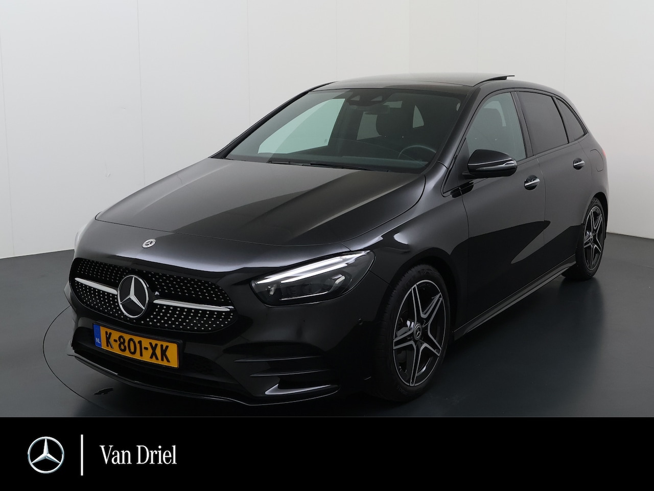 Mercedes-Benz B-klasse - 180 AMG line | Pano Memory Multibeam Keyless - AutoWereld.nl