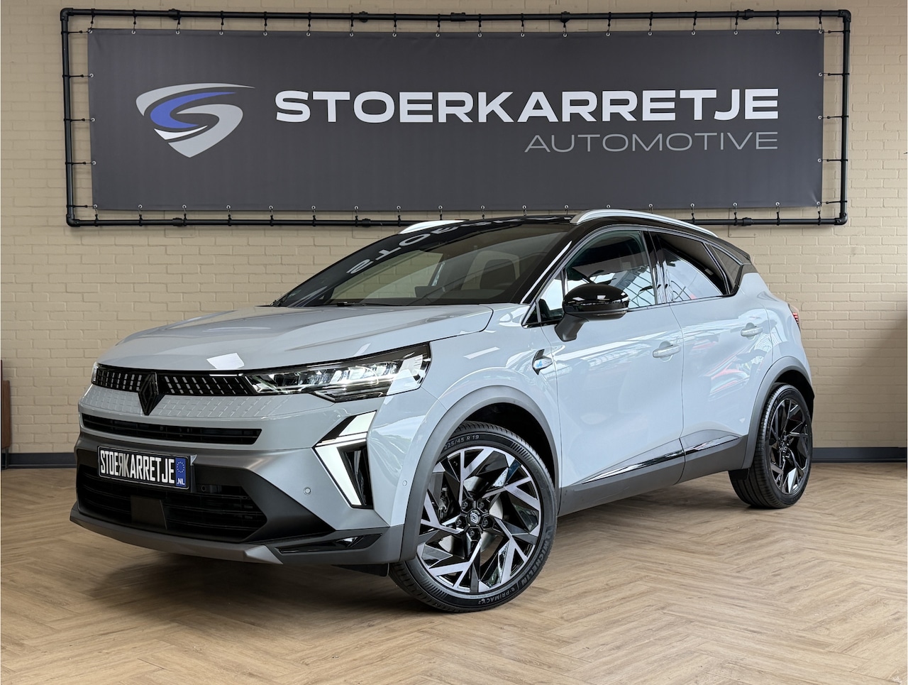 Renault Captur - 1.6 E-Tech full hybrid 145 Esprit Alpine | Groot Navi | 19" | Stuur verwarming | Led | Car - AutoWereld.nl