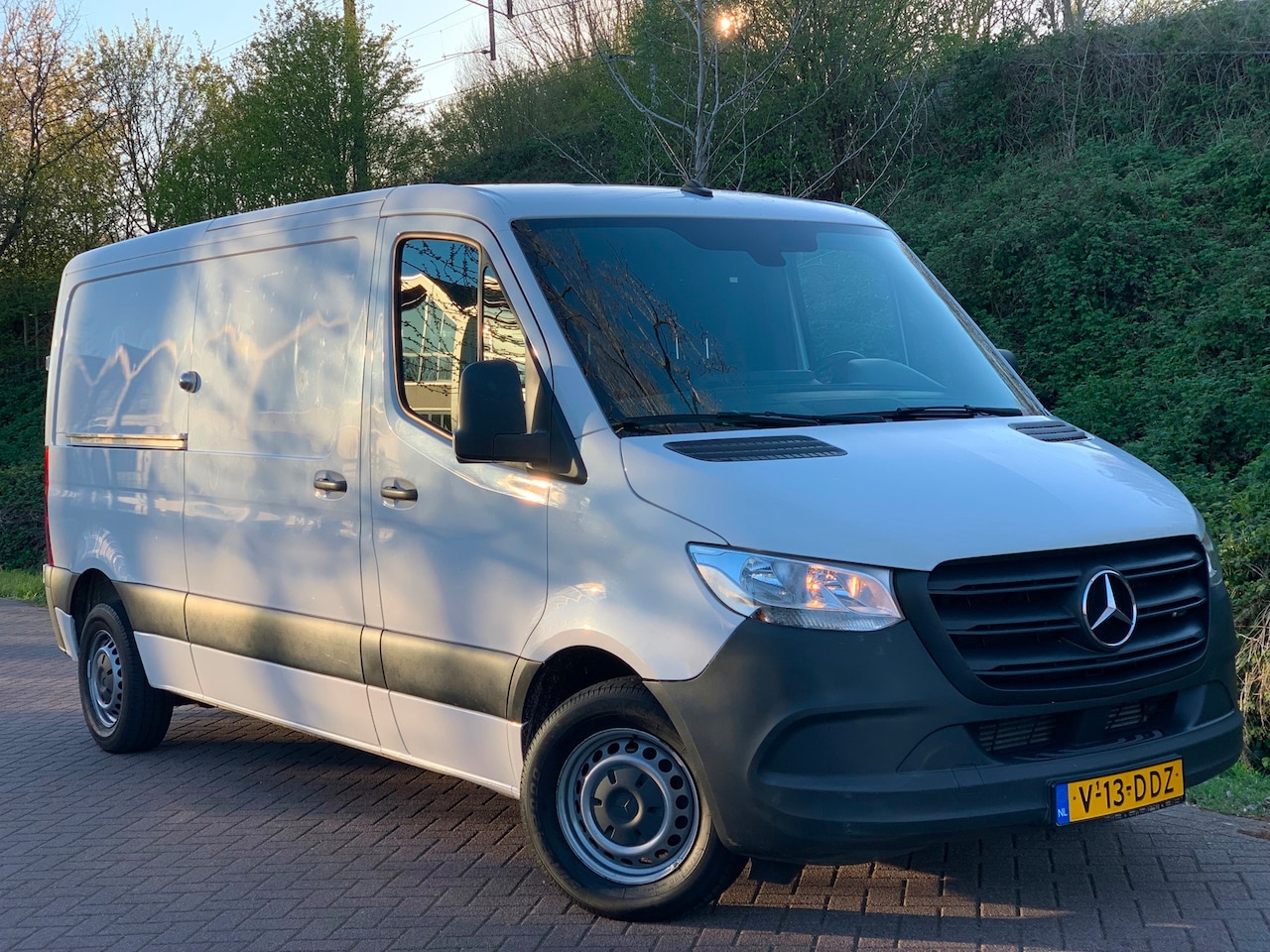 Mercedes-Benz Sprinter - 311 2.2 CDI L2H1 Functional CAMERA GARANTIE 2019 - AutoWereld.nl