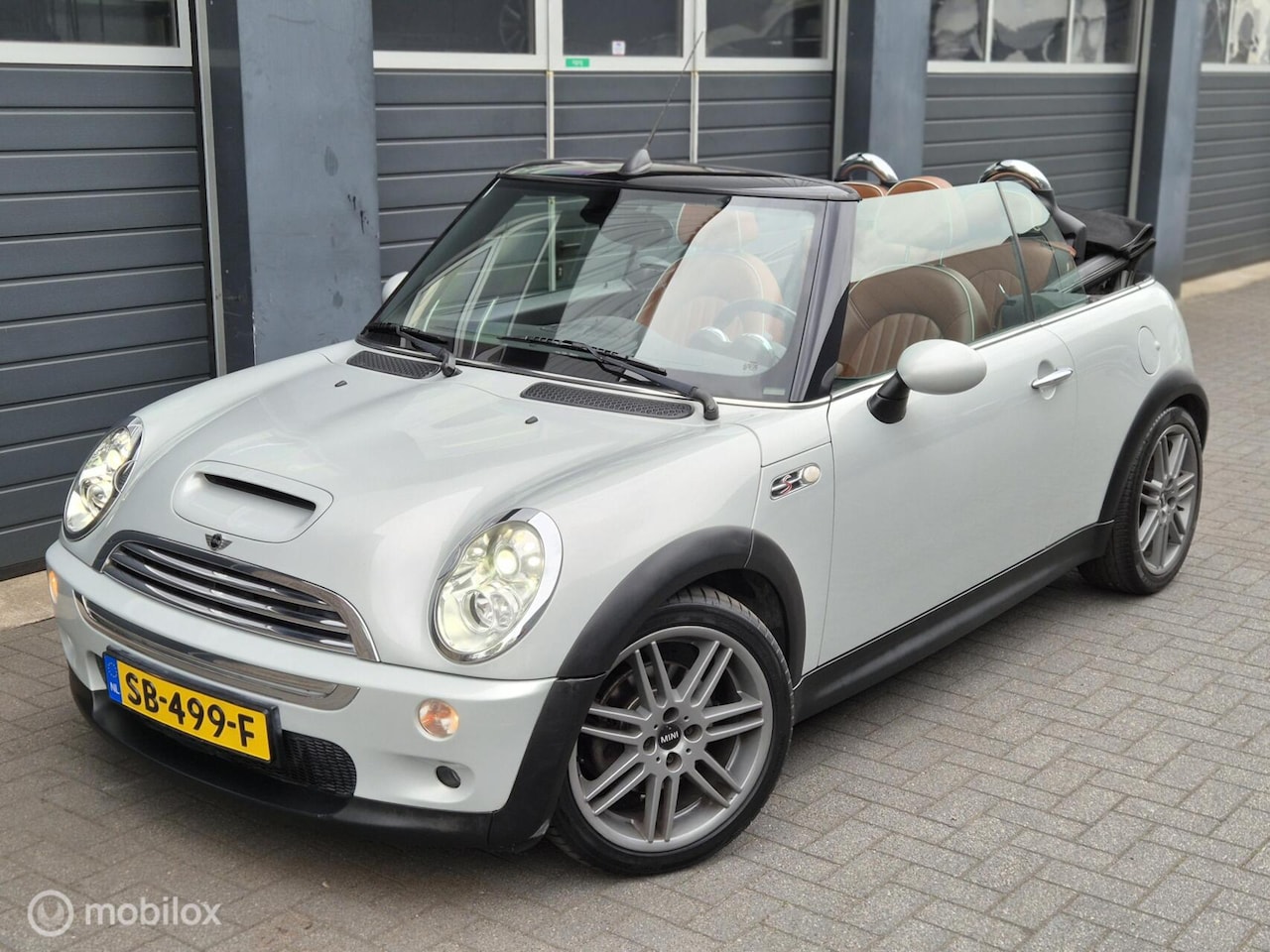 MINI Cabrio - 1.6 Cooper S Sidewalk | XENON | NAVI | STOEL.V | CLIMA | 17'' | - AutoWereld.nl